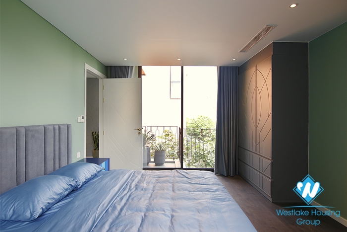 The newest house on the market is carefully prepared by the owner for every detail for rent in Ngoc Thuy Long Bien